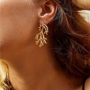 New ANTHRO Gold Plated Ss Coral Drop Earrings